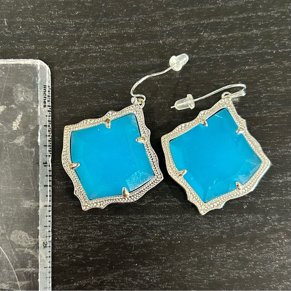 Kendra Scott Kirsten earrings with matching Kacey necklace - Picture 3 of 4